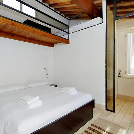Pantheon Stylish Attic * Roma