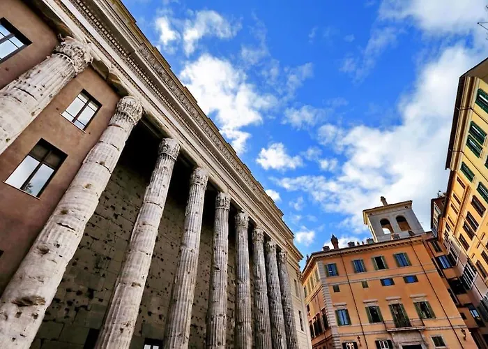 Pantheon Stylish Attic Roma